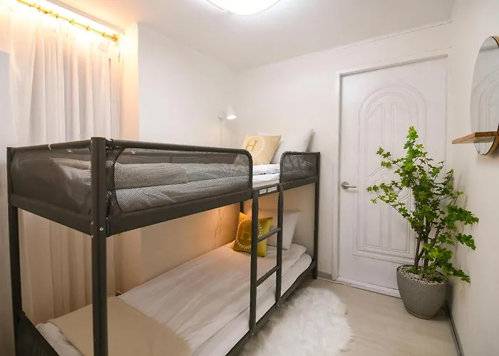 Apartamento 3br Private House Hyehwa Family 3 Acs Airport Taxi Available *